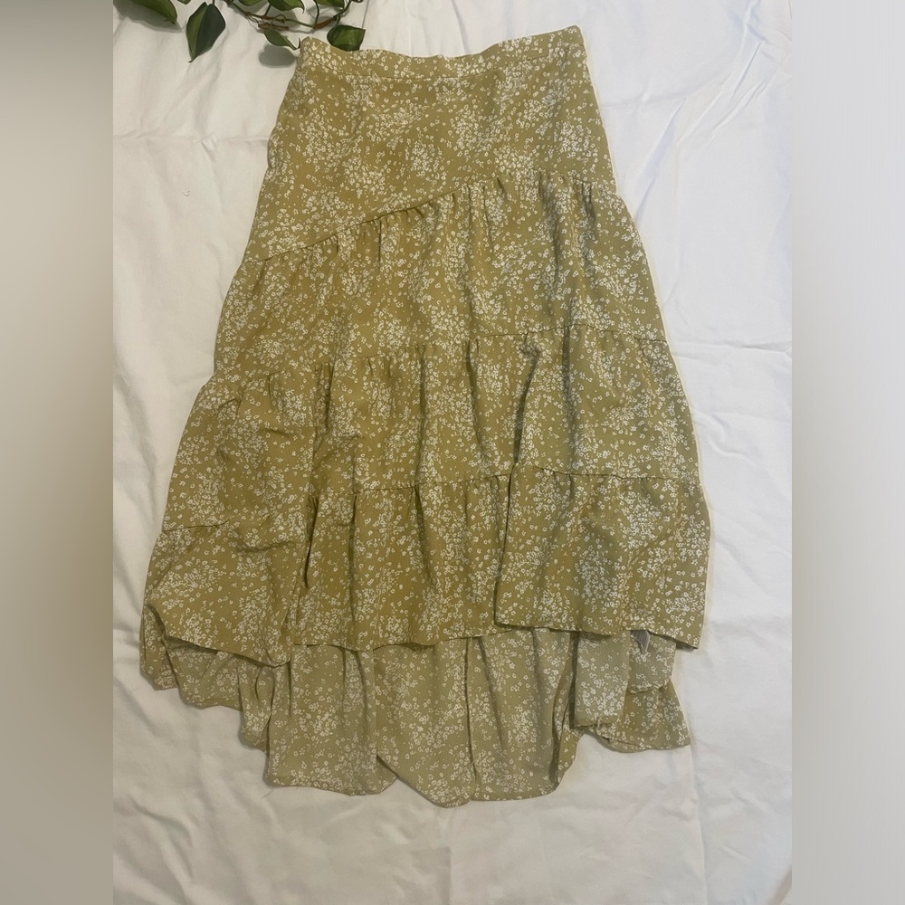 Green flower skirt